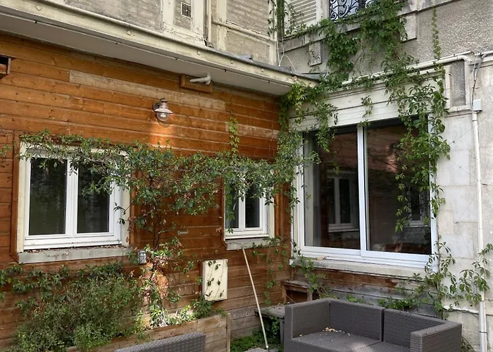 Le Cocon De La Cathedrale Apartment